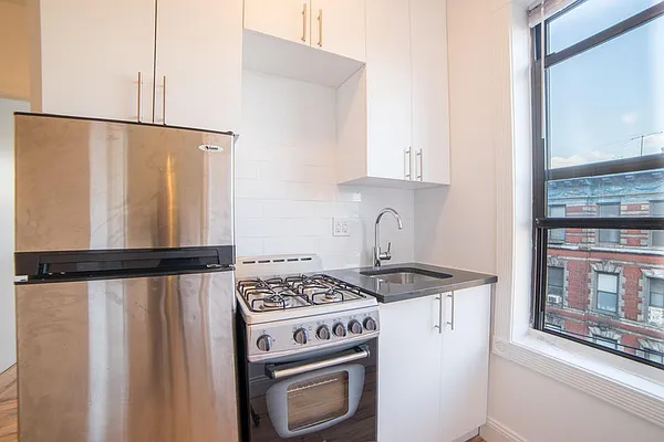 Rented by Loftey LLC | media 8