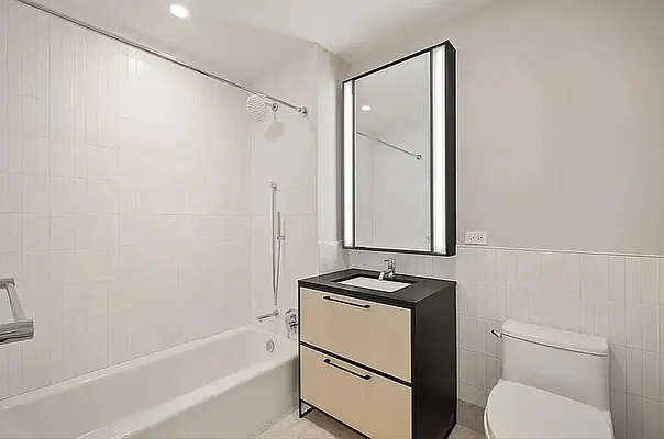 Rented by Living New York | media 45