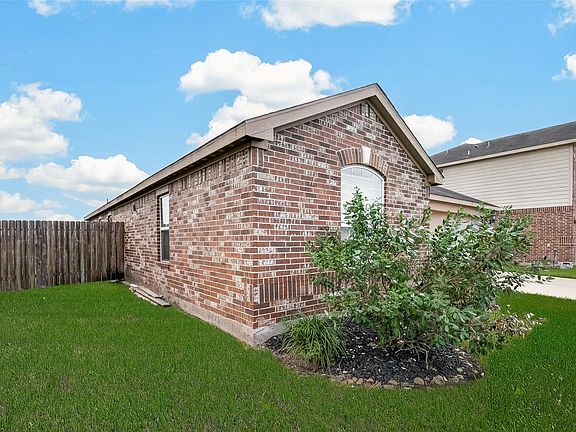 3rd image of 9407 Grand Spark Dr