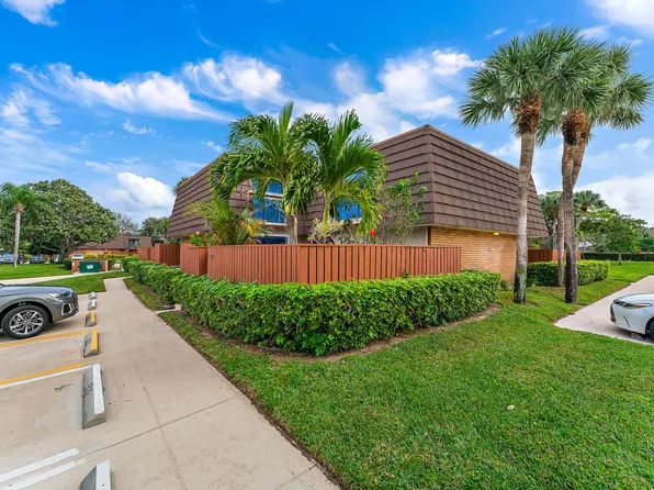 2304 23rd Court, Jupiter, FL 33477