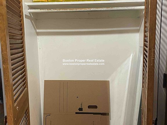 289 Newbury #9 Boston - Back Bay Unit Photo 5