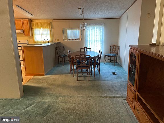 5th image of 16202 McGregor Dr