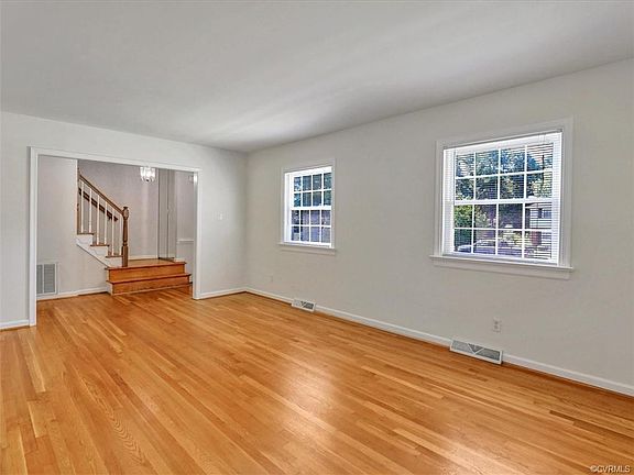 5th image of 9202 Chumley Ln