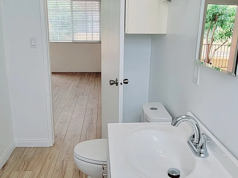4045 Slauson Ave #21 — Photo 9