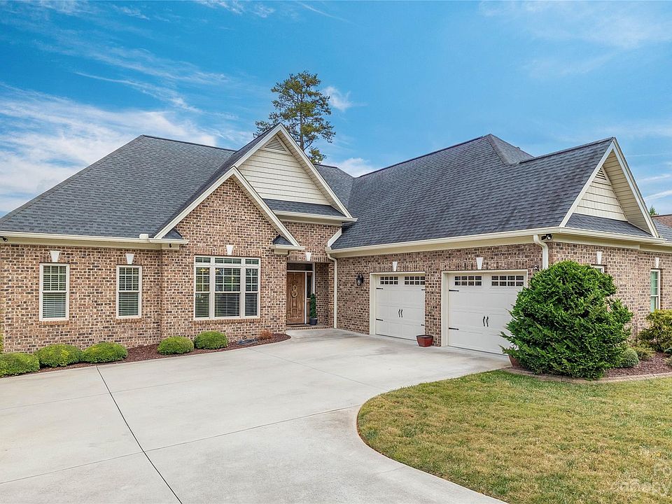 1st image of 3533 Blankenship Dr