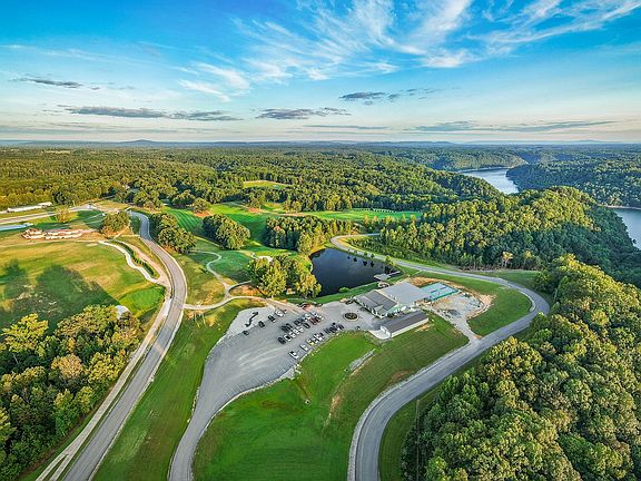 4th image of 10 Mountain Harbor Trce