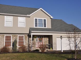 145 Olde Hickory Rd, Mount Wolf, PA 17347