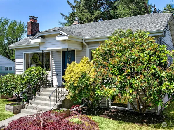 720 N 91st Street, Seattle, WA 98103