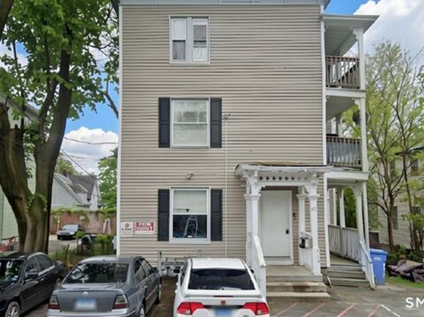 67 Burton St APT 2