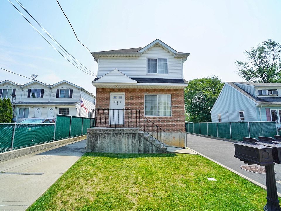 1st image of 215 Van Name Ave #1