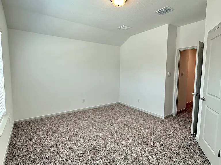 7517 Briarwood Pass #102 — Photo 12