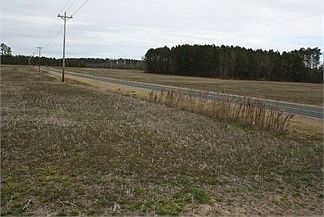 3rd image of 343 Nc Highway 561 W