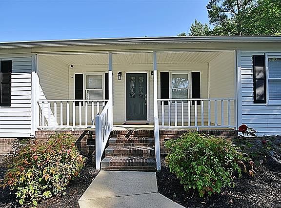 2nd image of 872 Idlewild Dr