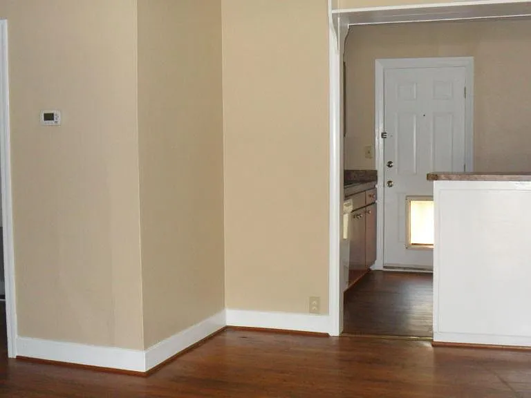 1116 E Glenn Ave — Photo 10