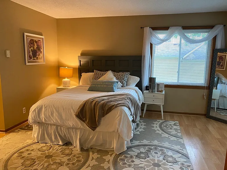 2160 Ridge Dr — Photo 3