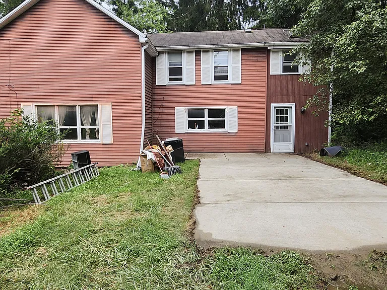 Cole Rd — Photo 1