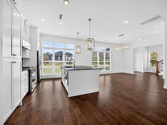 4th image of 6206 SW Luna Ln