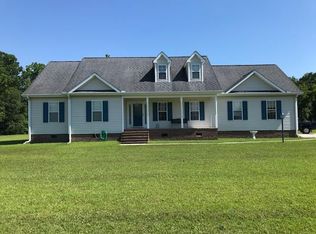 301 N Woodridge Dr, Pikeville, NC 27863