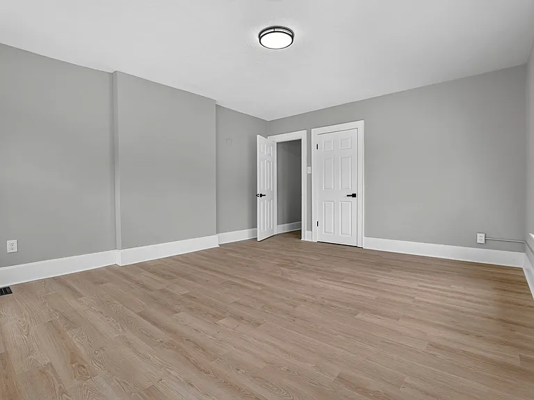 1770 Kent St #1770 — Photo 12