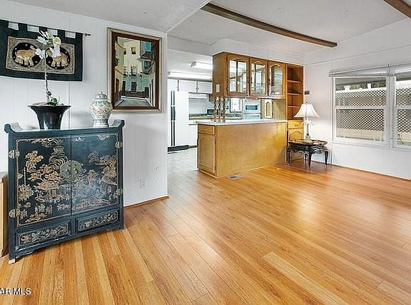 3rd image of 229 Madonna Ln