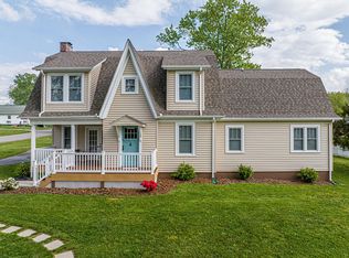 828 Colonial Rd SW, Abingdon, VA 24210