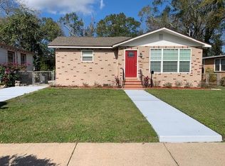 2205 College Cir N, Jacksonville, FL 32209