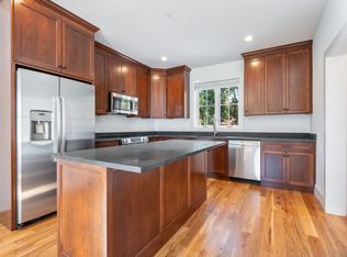 95 Foxboro Rd UNIT 1, Wrentham, MA 02093