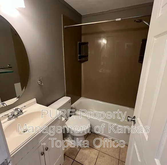 1816 SW Moundview Dr — Photo 10