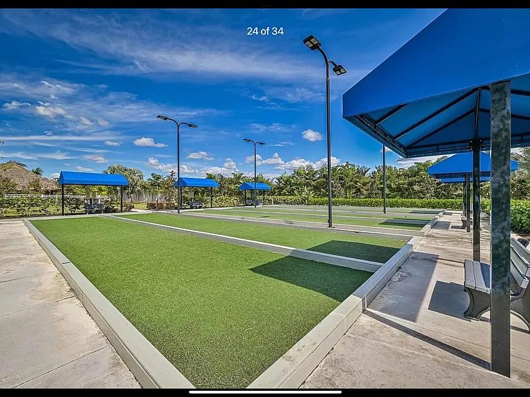 16749 Seasons Coast Dr — Photo 39