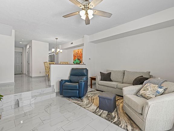 4th image of 307 77th Ave. N #18