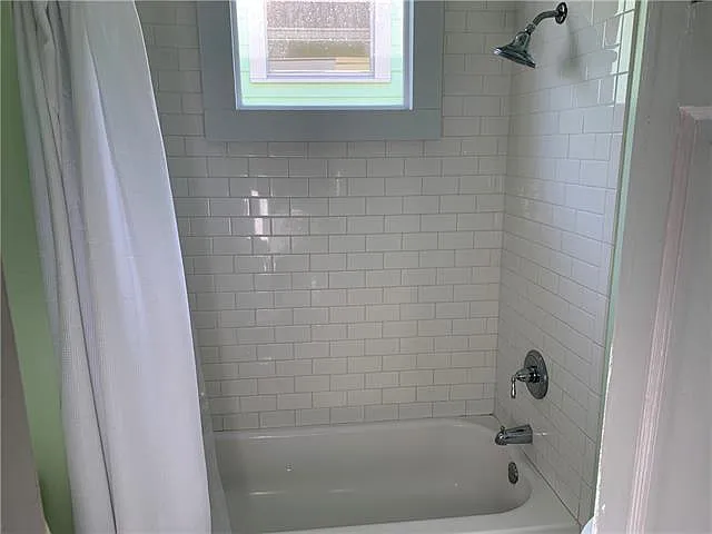2227A Dauphine St #A — Photo 10