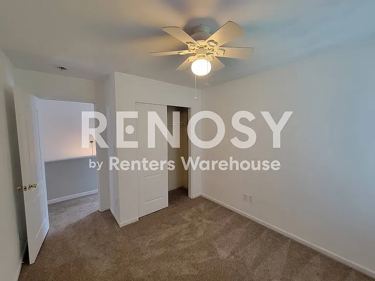 45 Creekside Dr #14 — Photo 16