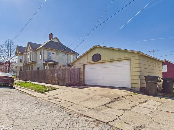 3rd image of 301 Morgan St