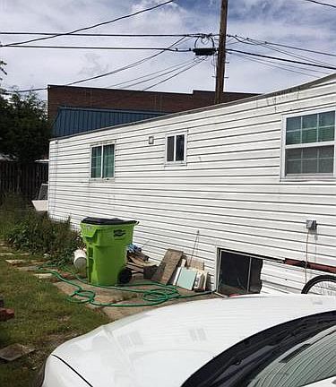2nd image of 11270 Mobile Dr