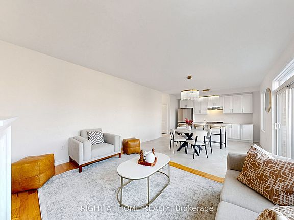 5th image of 40 Ainslie Hill Cres