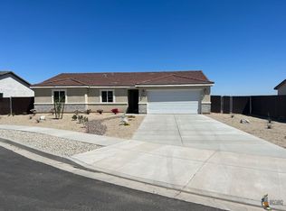 496 Pinto Ct, Imperial, CA 92251