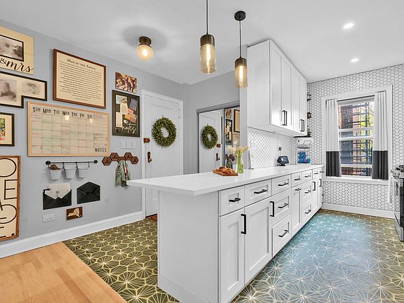 4th image of 48-55 43rd St APT 2K