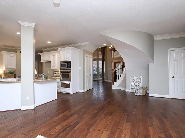 7906 Tizerton Ct — Photo 16