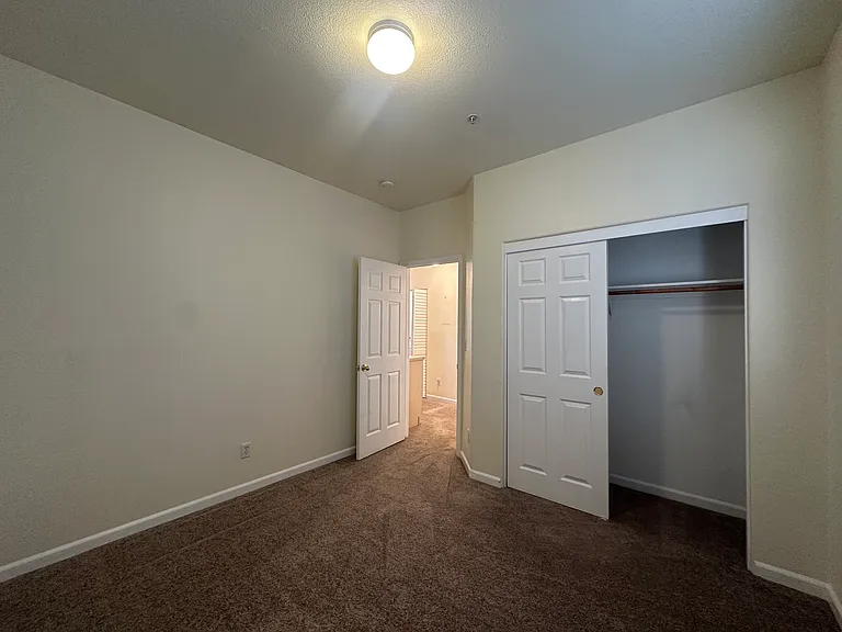 6227 Ingleston Dr — Photo 23