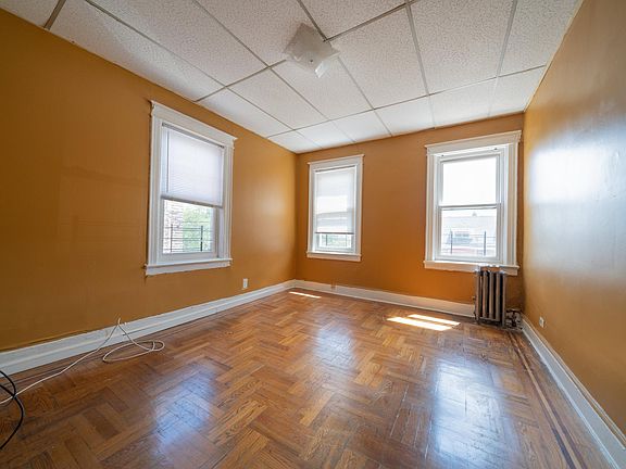 3rd image of 1713 Bussing Ave #2