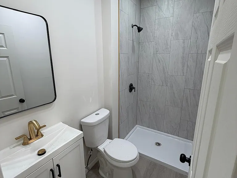 3720 Westfield Ave #B — Photo 4