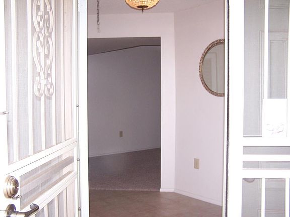 4th image of 9545 W Briarwood Cir N