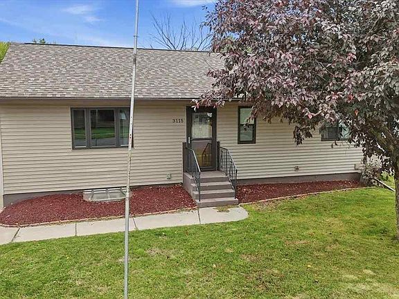 2nd image of 3115 Outer Dr