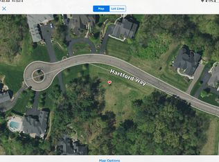 5858 Hartford Way, Brighton, MI