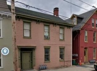 272 E Queen St, Chambersburg, PA 17201