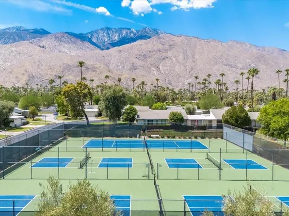 1957 E Grand Bahama Dr, Palm Springs, CA 92264