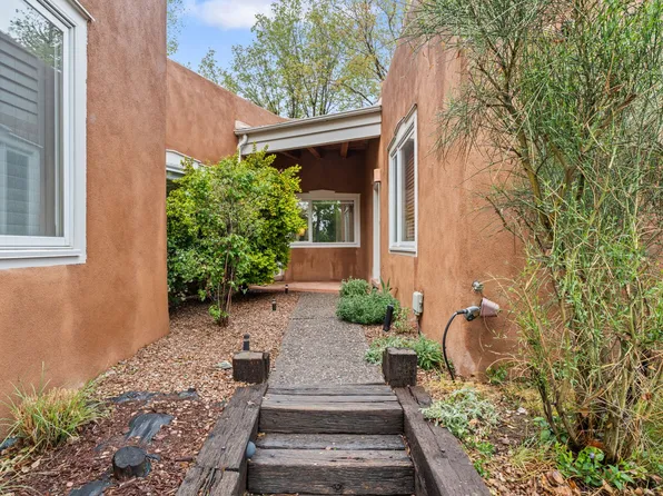 701 E Alameda St APT 3, Santa Fe, NM 87501