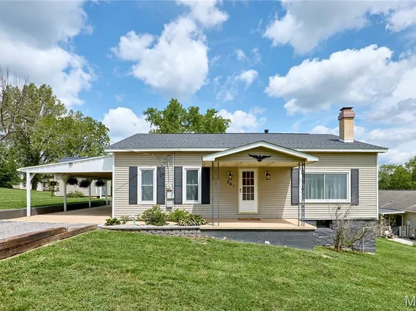 361 E 3rd St, Moscow Mills, MO 63362