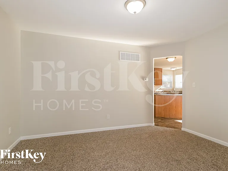 5522 Emerald Ridge Dr — Photo 5