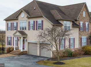 213 Ironstone Ln, Elverson, PA 19520